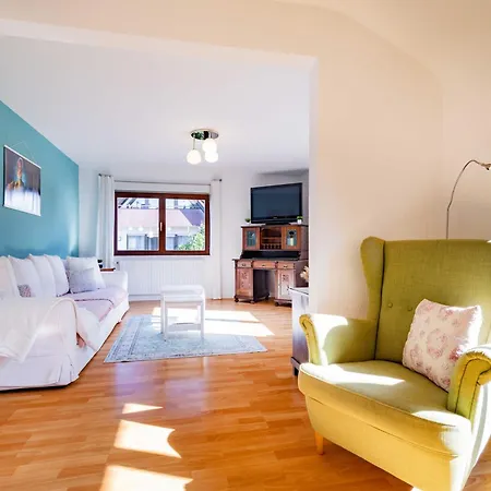 Appartamento Charmante -altes Kino- 2sz-2bad-terrasse-netflix Baden-Baden